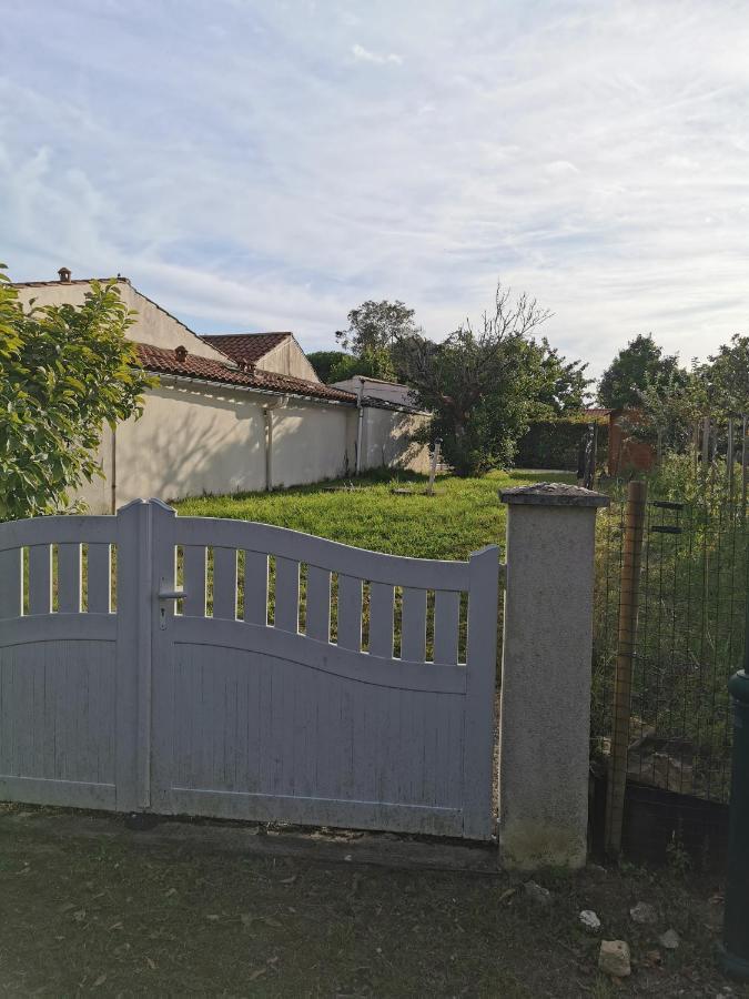 Comme A La Maison La Jonchere 外观 照片